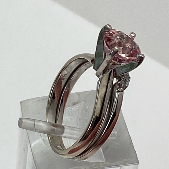 14K White Gold Morganite Solitaire Engagement Ring with Diamond Wedding Band - Picture 11 of 15